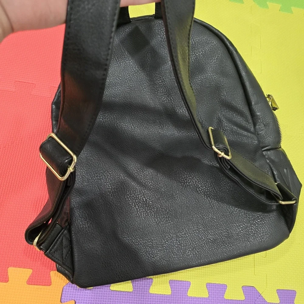 Steve Madden steve madden