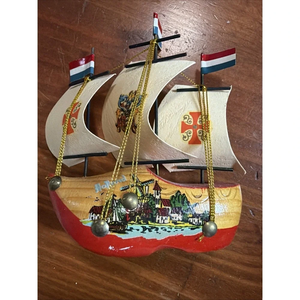 Miniature Boat Wooden Shoe Carved Clog Dutch Painted‎ Gift Home Decor Collection