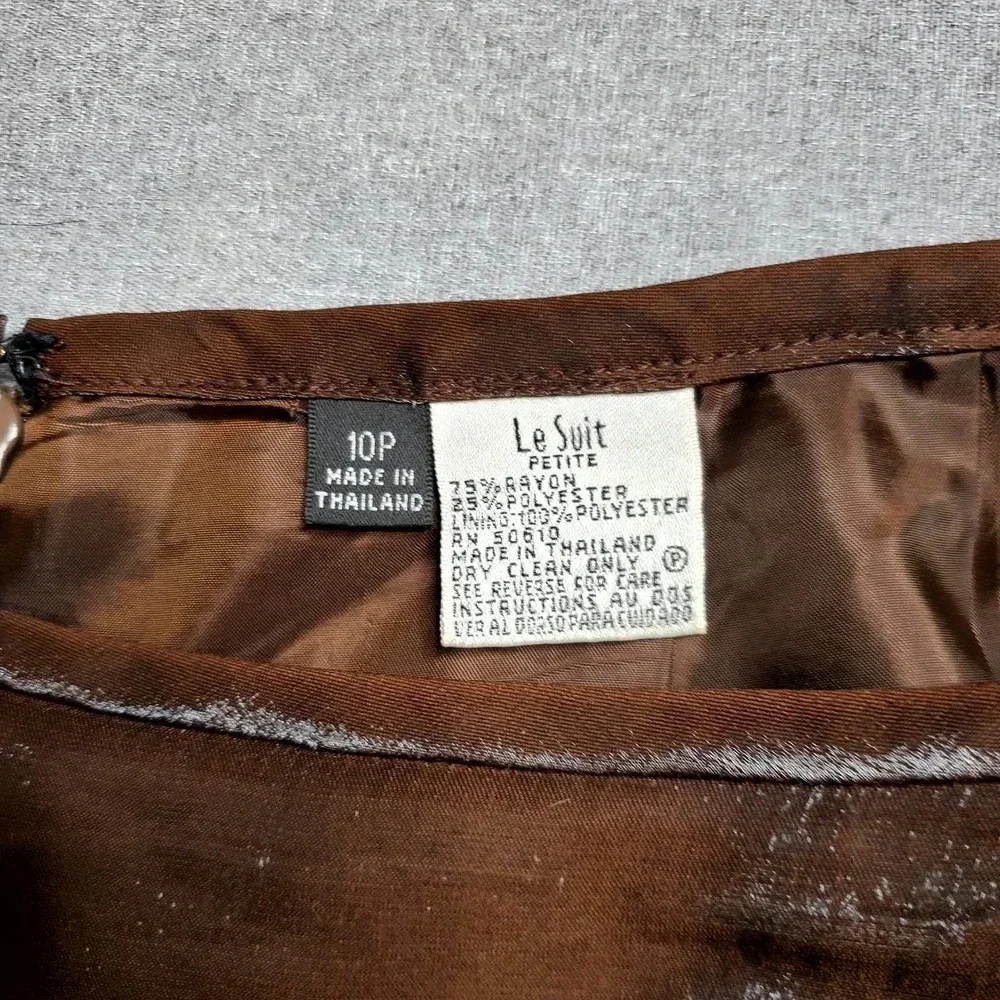 Le Suit gently used