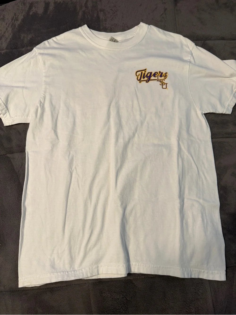 Comfort Colors White Crewneck T-Shirt with LSU tigers baseball