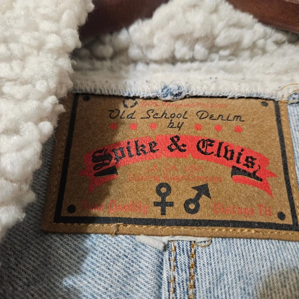 Spike & Elvis measurements size
