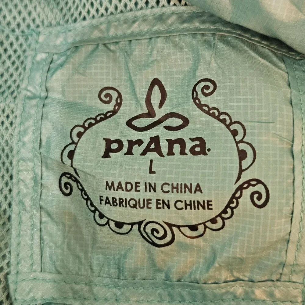 Prana women collapses water