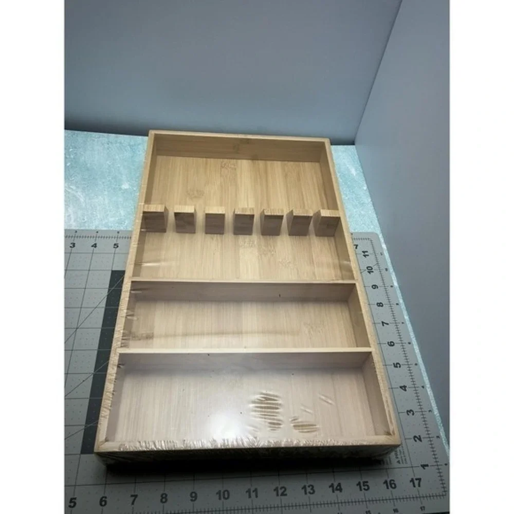 The Unbranded Brand wall mounted