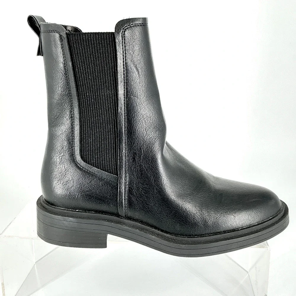 Kenneth Cole Reaction Size 9 Chelsea Boots Black Side Zip NEW Anabelle $70