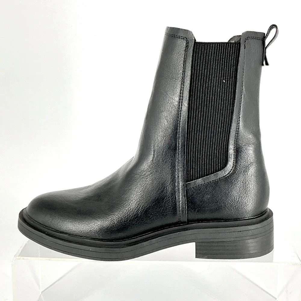 Kenneth Cole Reaction brand kenneth