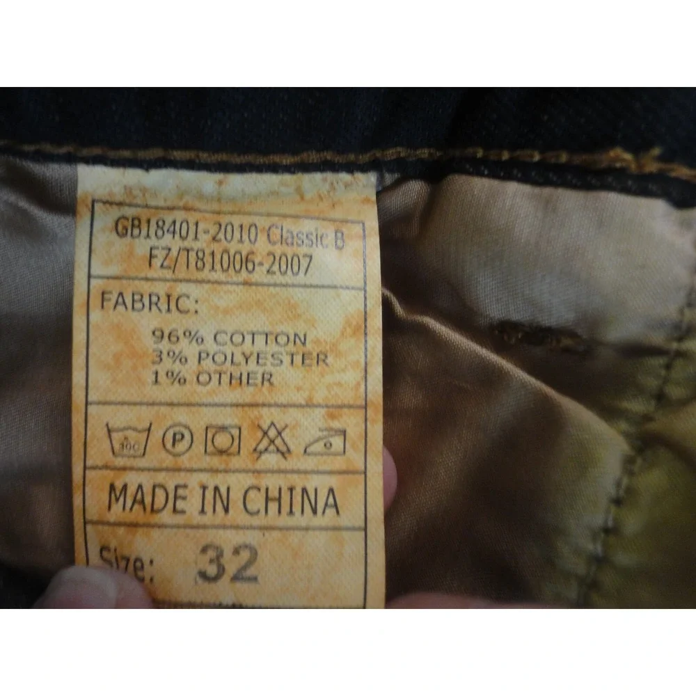 mens Fashion jeans 32 embroidered design‎ distressed washed rust black coloring