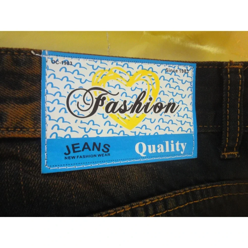 mens Fashion jeans 32 embroidered design‎ distressed washed rust black coloring
