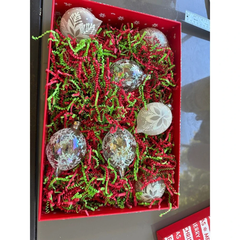 Set of 7 Iridescent Glitter Snowflake Christmas Ornaments‎ Vintage Glass Style