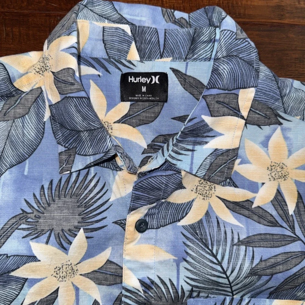 Hurley pocket men
