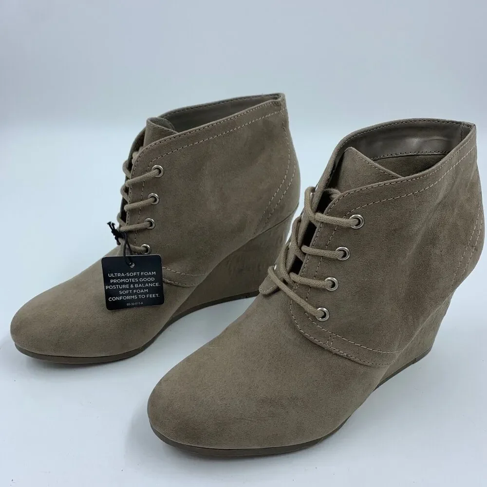 Arizona‎ Jeans Womens 7 Lexie Lace Up Wedge Boots Faux Suede Festival Boho NEW