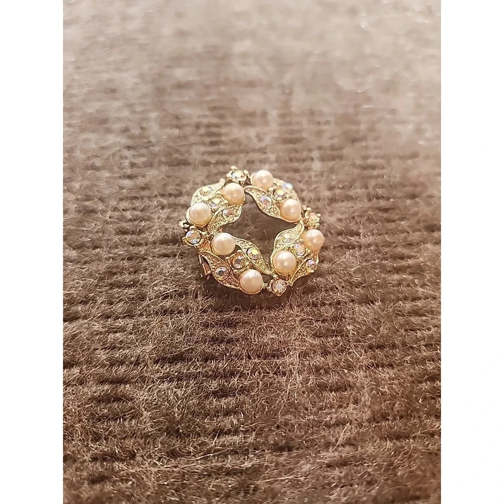 Crystal Sky vintage gold