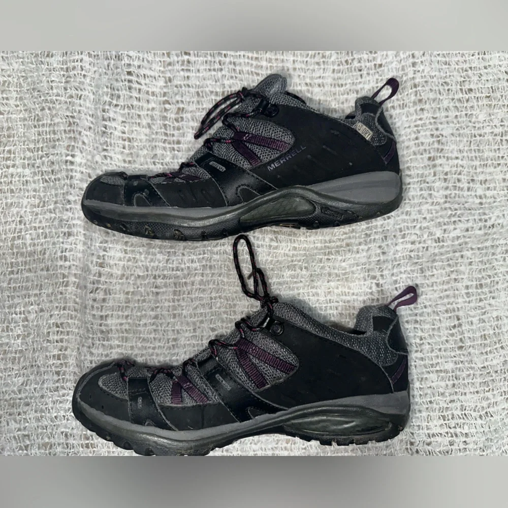 Merrell gently used