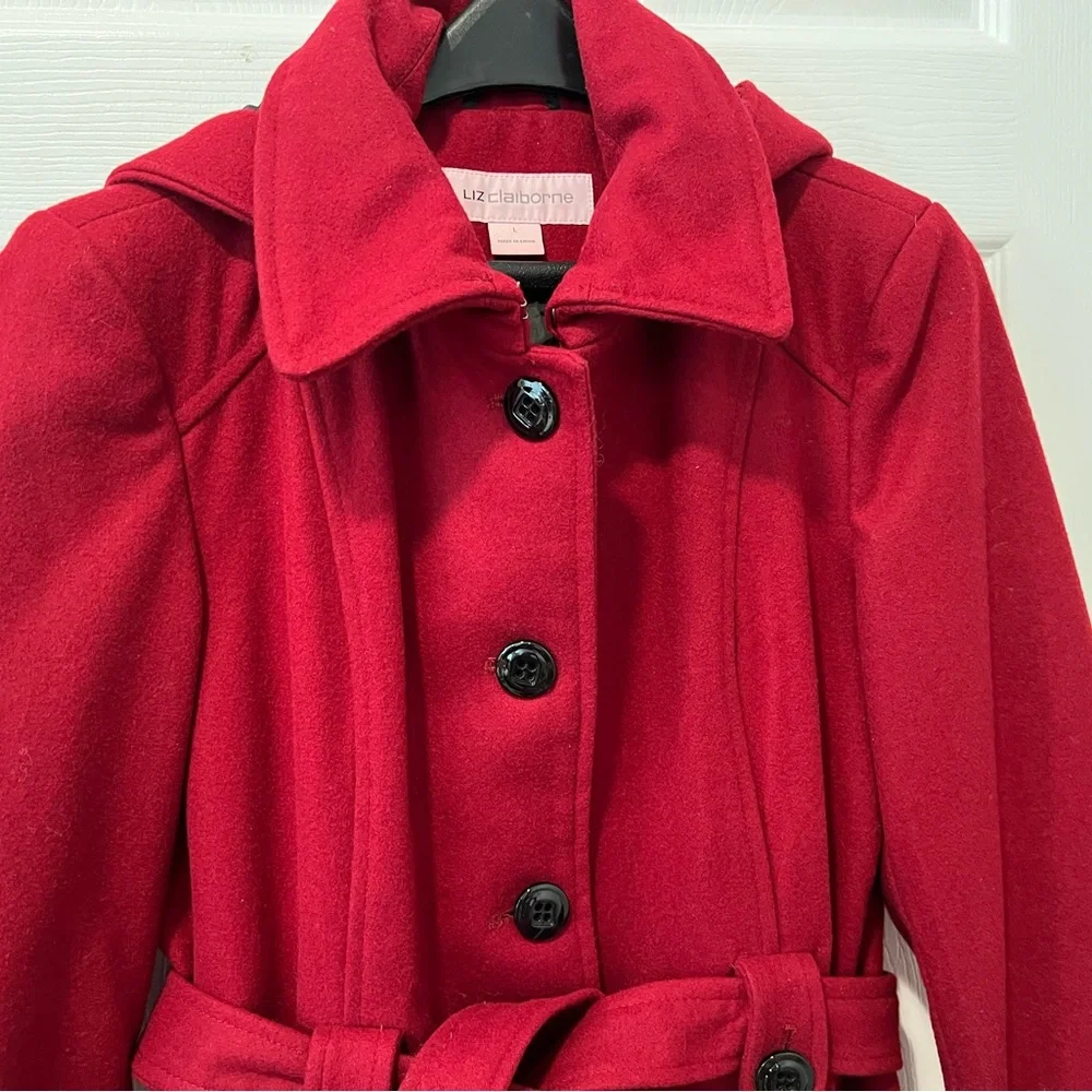 Liz Claiborne stay warm