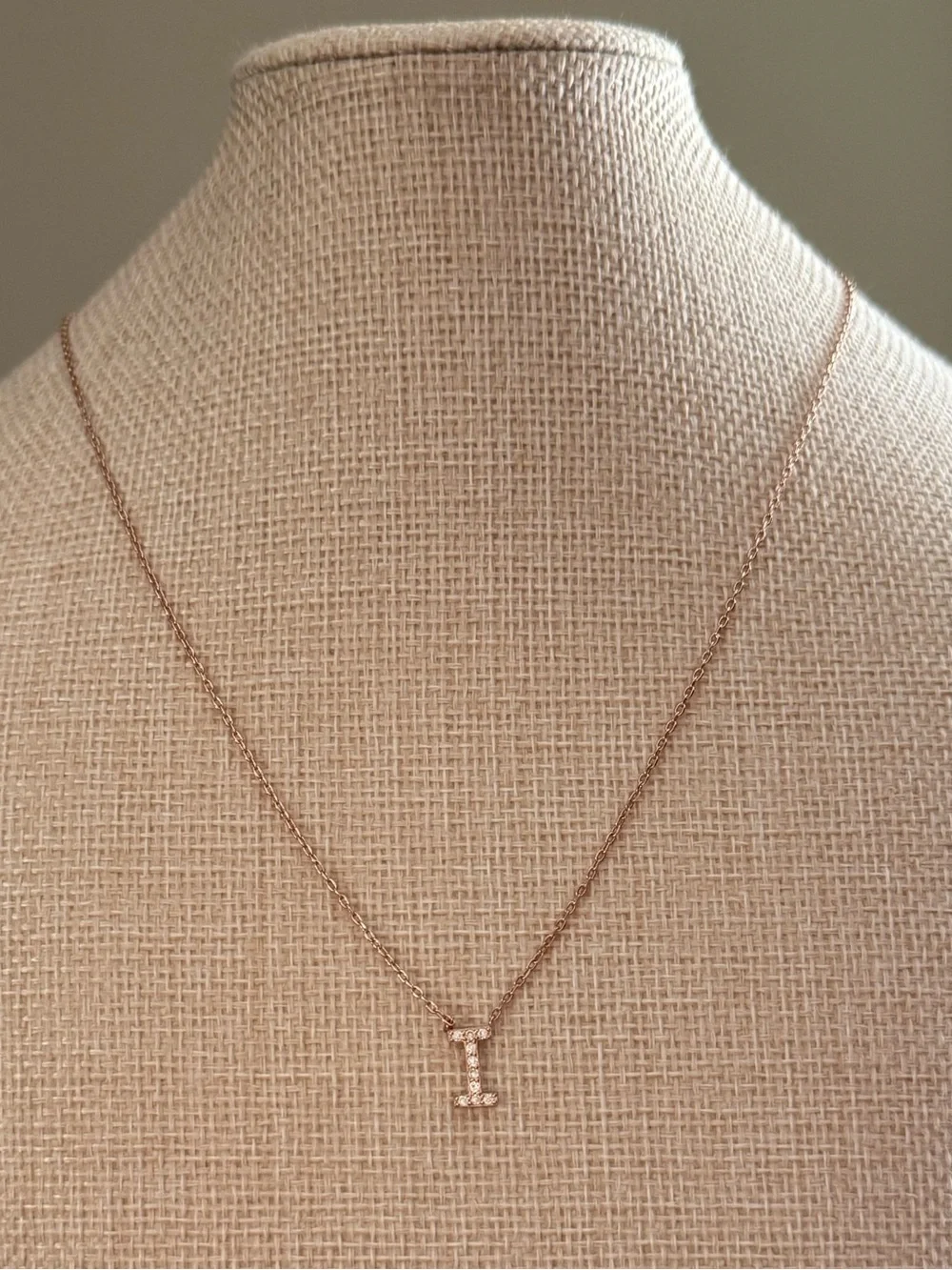 Pavoi Initial Necklace. Letter “I”. Brand New!