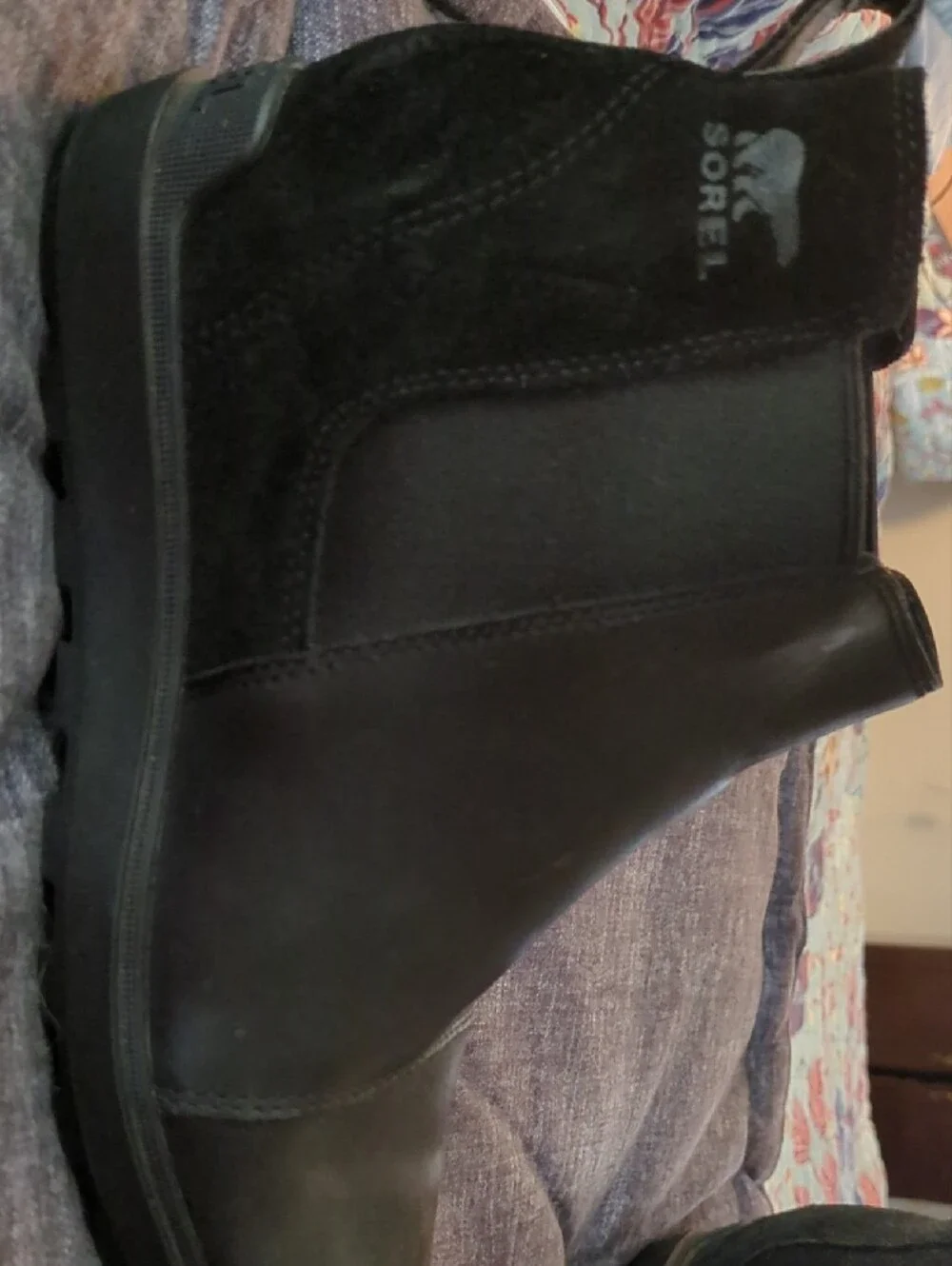 Sorel stylish black
