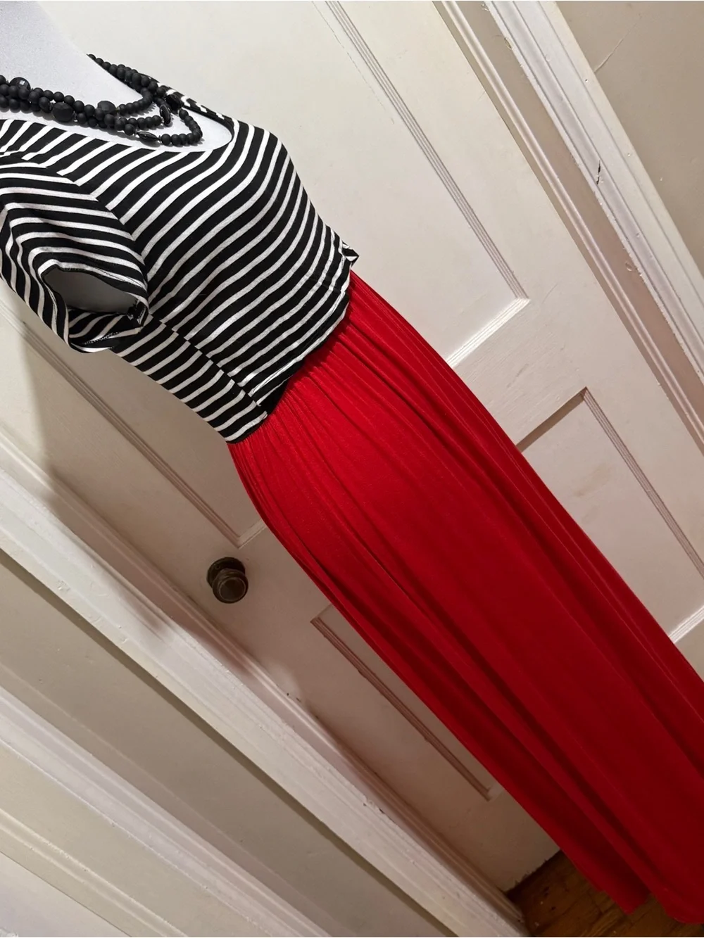 Espresso pleated versatile
