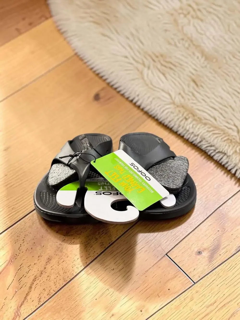 Oofos Ooriginal Recovery Flip Flop Sandals Black M5 W7 Unisex