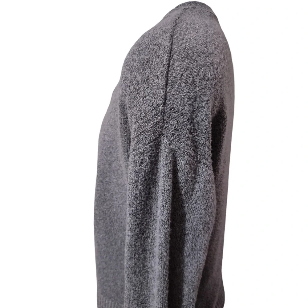 Thyme & Honey Women's Size L Long Sleeve Super Soft Gray Sweater Pullover V Neck