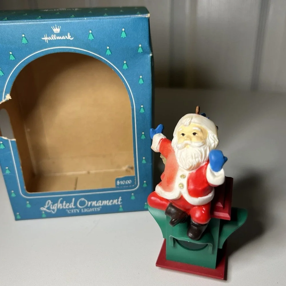 Hallmark features that claus