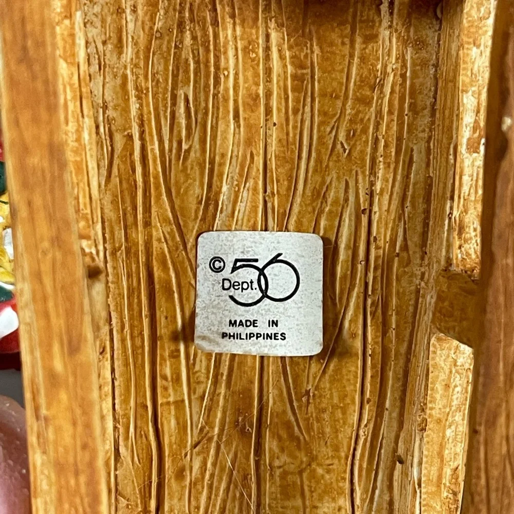 Department 56 free 🎄smoke
