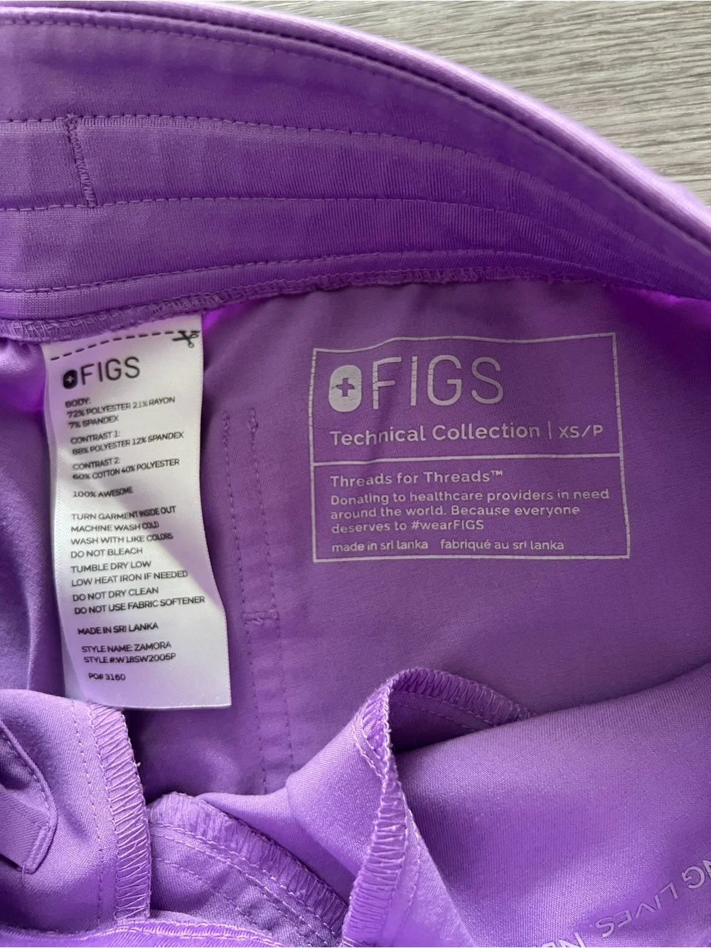 FIGS Purple Lilac Scrub Set-Catarina Top S | Zamora Jogger Pants XS/Petite FIONx
