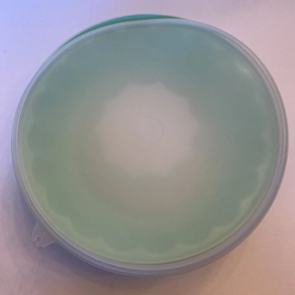 Tupperware vintage piece