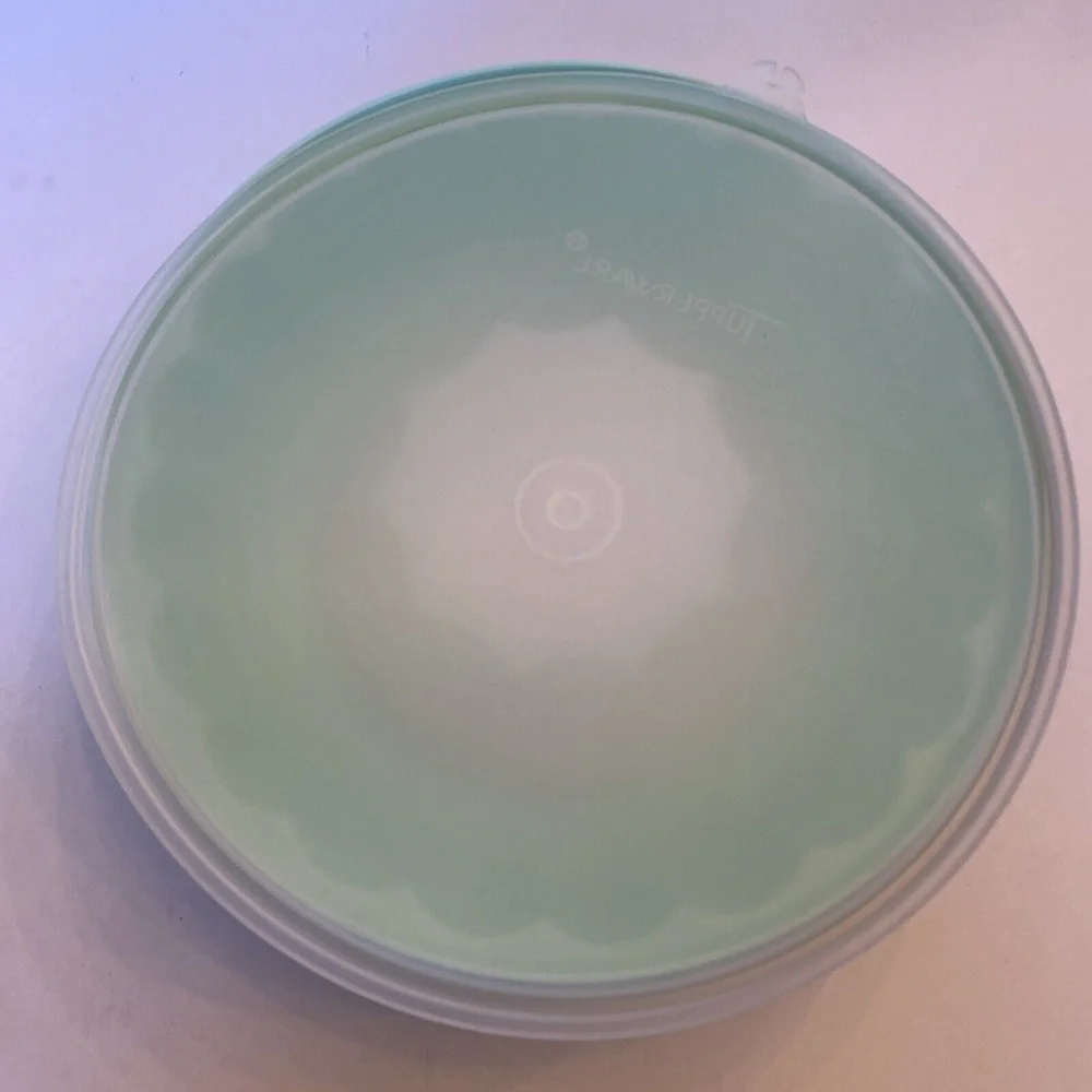Tupperware vintage piece