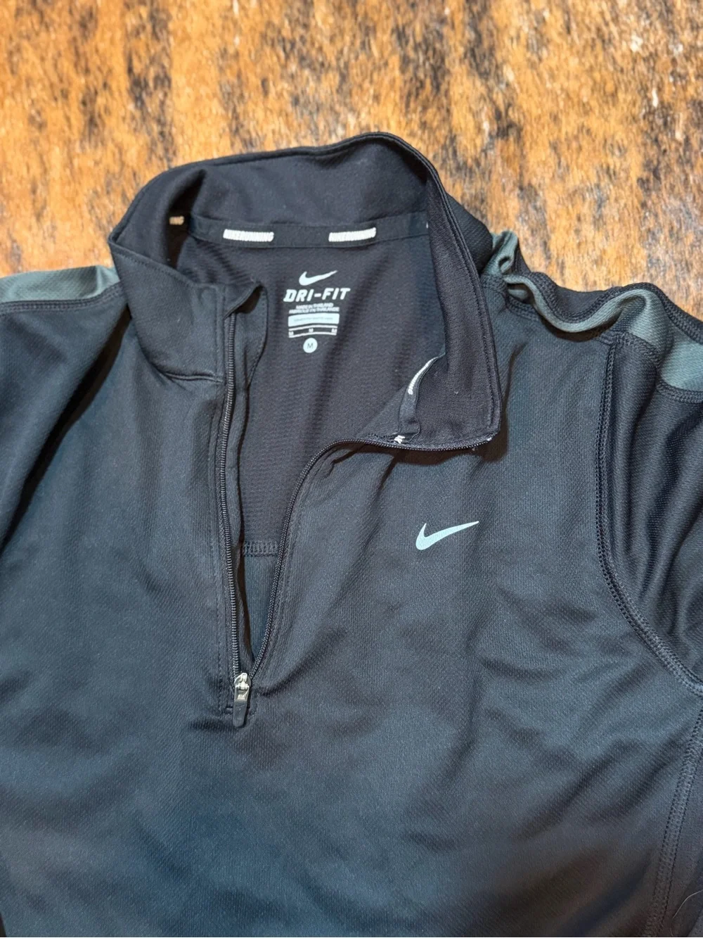 Nike Mens Dri-FIT Running 1/4 Zip Pullover Black Long Sleeve Shirt Medium