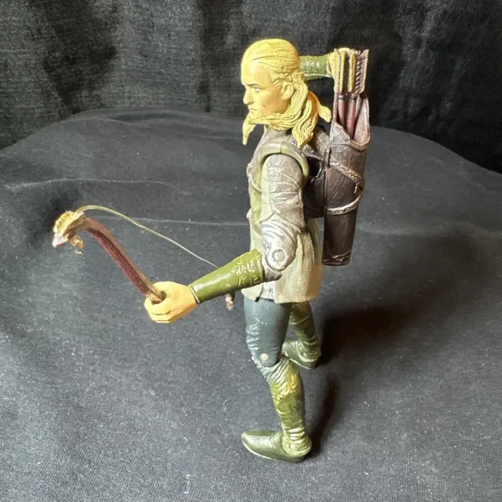Lord of the Rings Legolas ToyBiz 2001 6in Action Figure Bow Arrow LOTR
