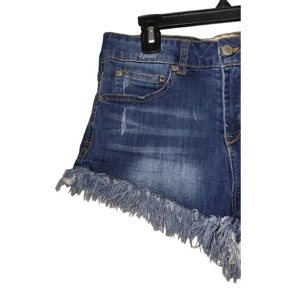 Anthropologie altard state