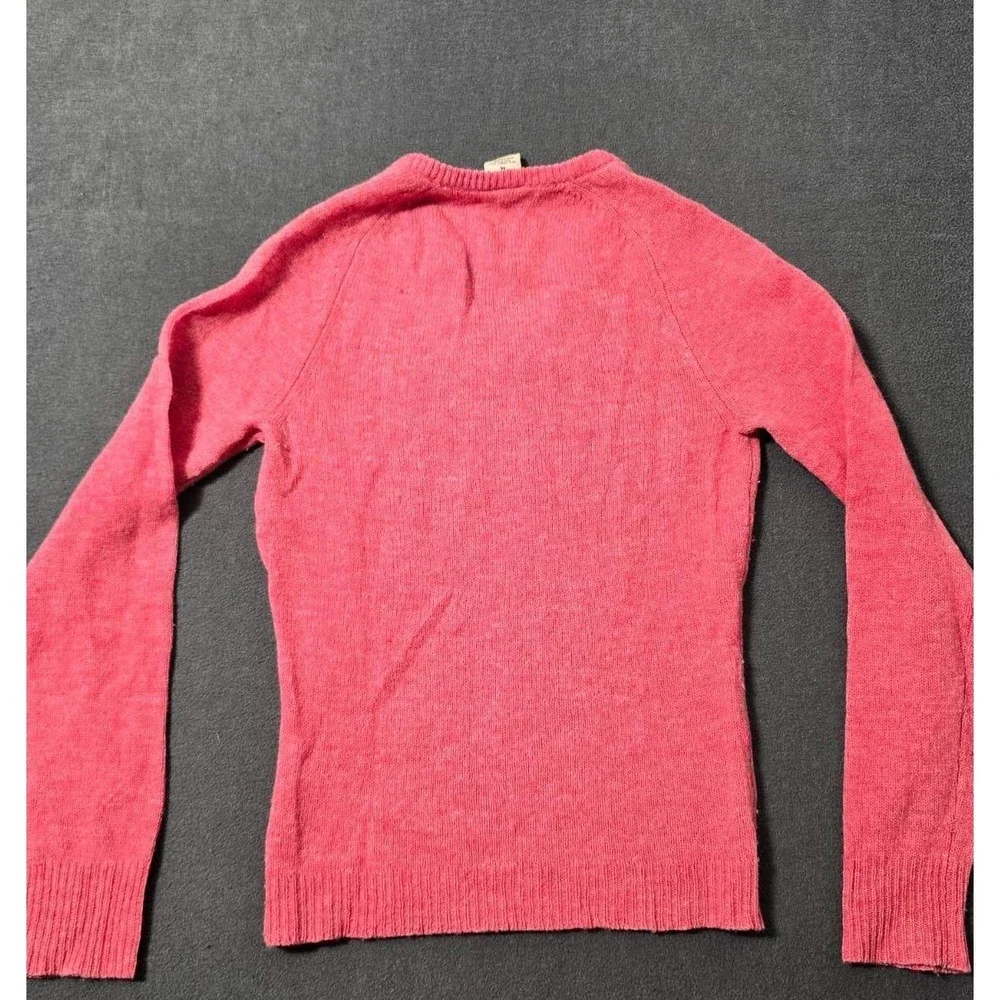 Abercrombie & Fitch cozy up