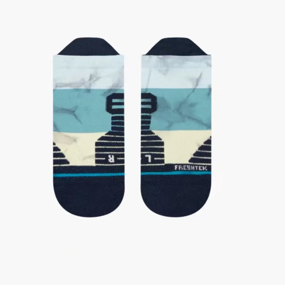 Stance nwt ships