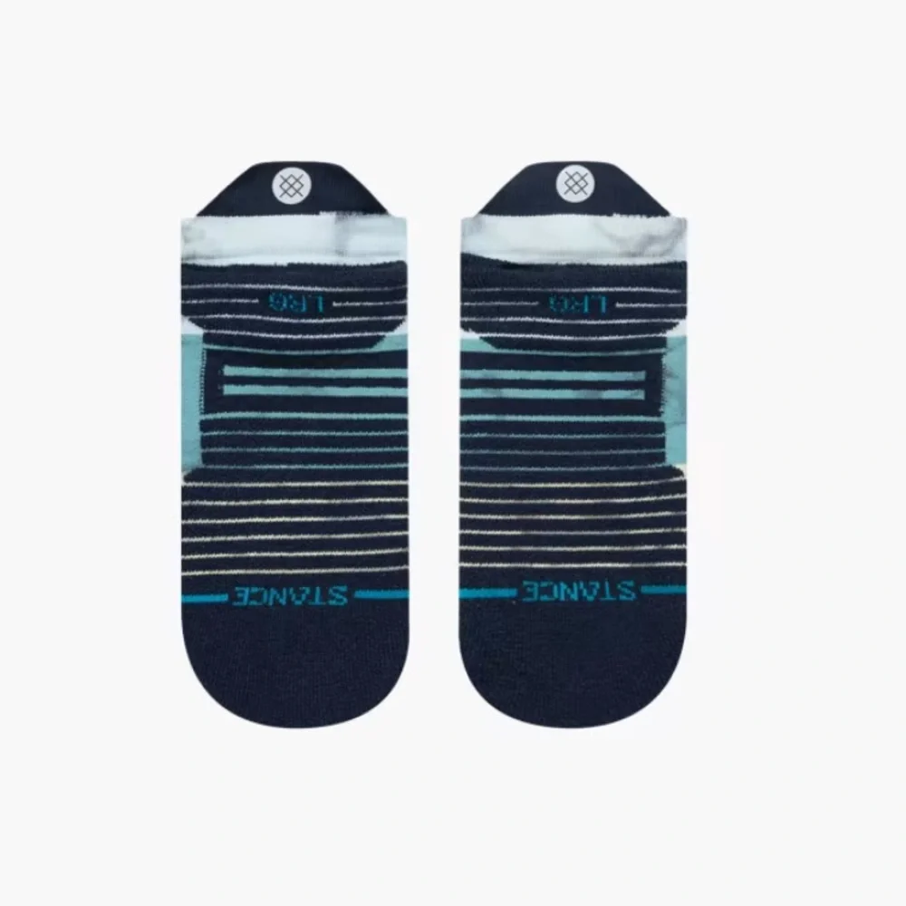 Stance nwt ships