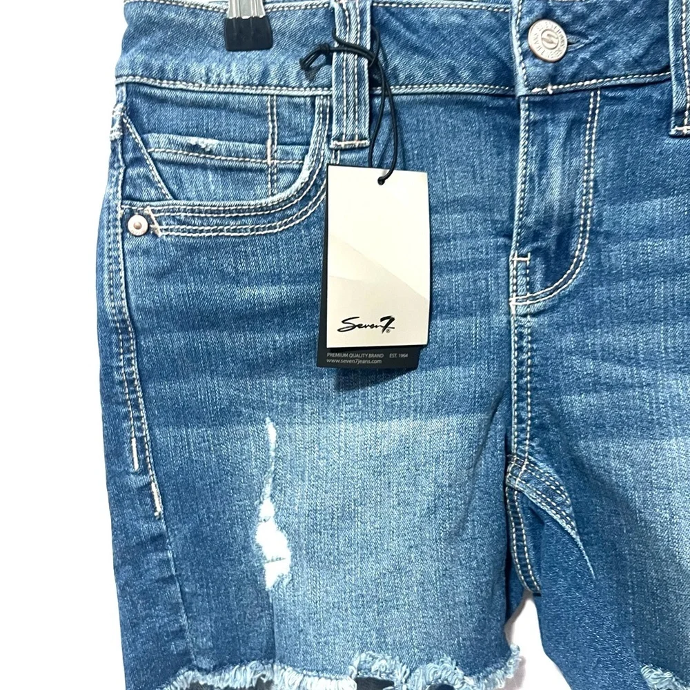 7 For All Mankind shorts raw