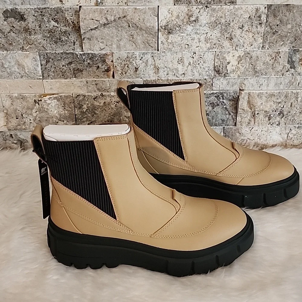 Sorel stylish tan