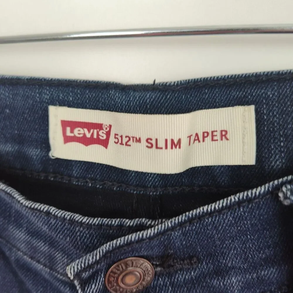 Levi's 512 Slim Taper,‎ boys youth 14 Reg, 27 x 29, dark wash blue - Gently Used