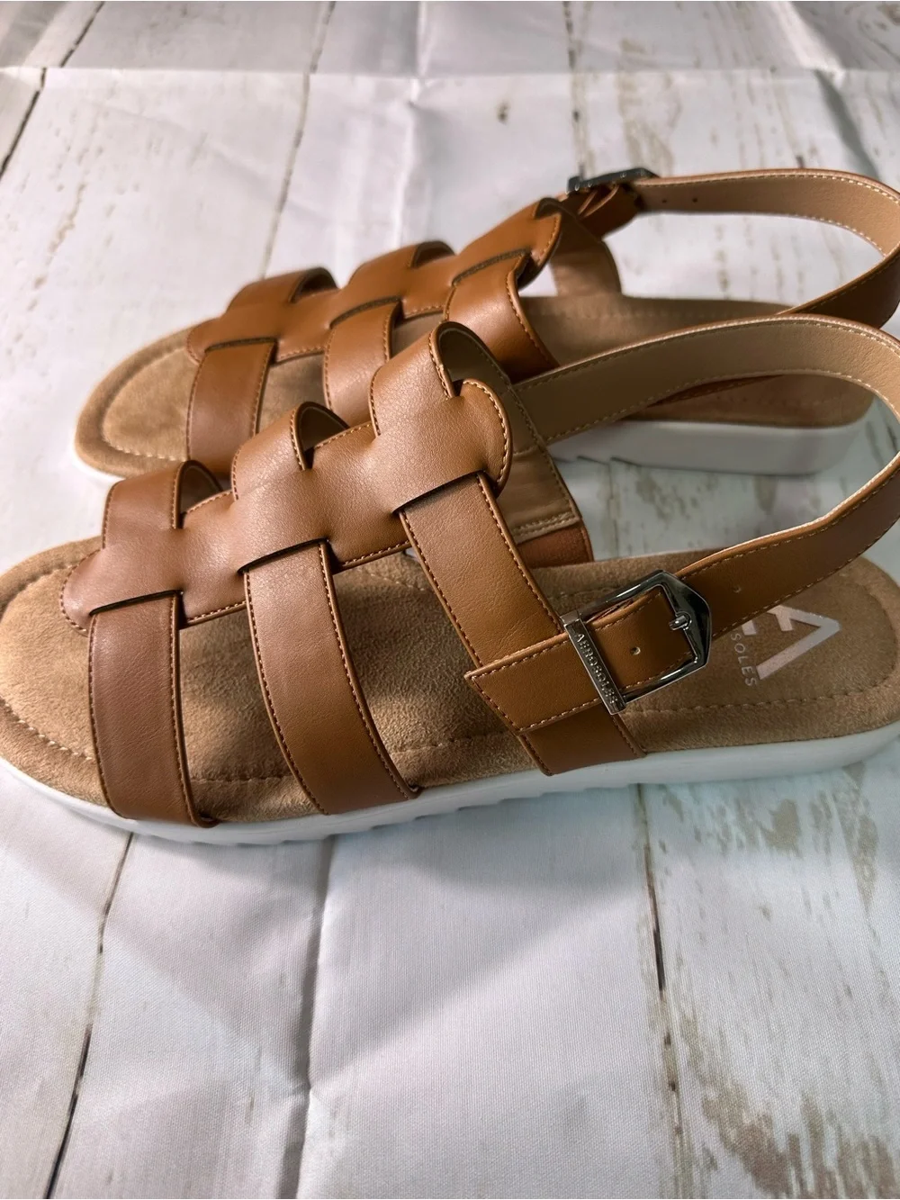AEROSOLES Tan Strappy Sandals with White Outsole size 12 M
