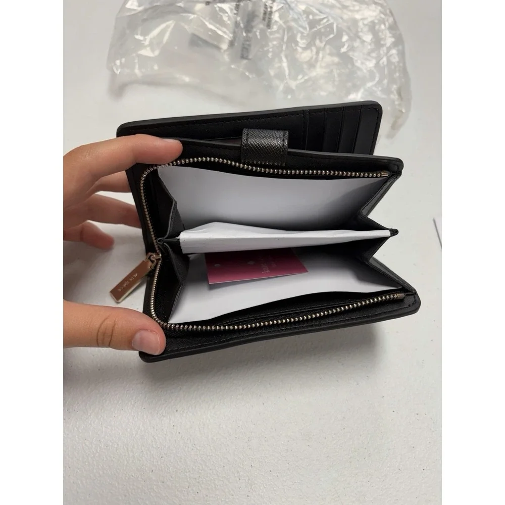 Kate Spade New York Women's Beige/Black Colorblock Bifold Wallet Zip Coin NEW