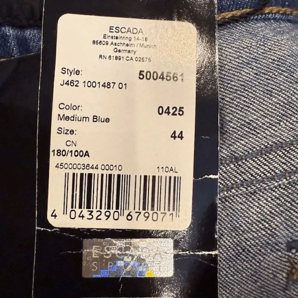 Escada nwt sport