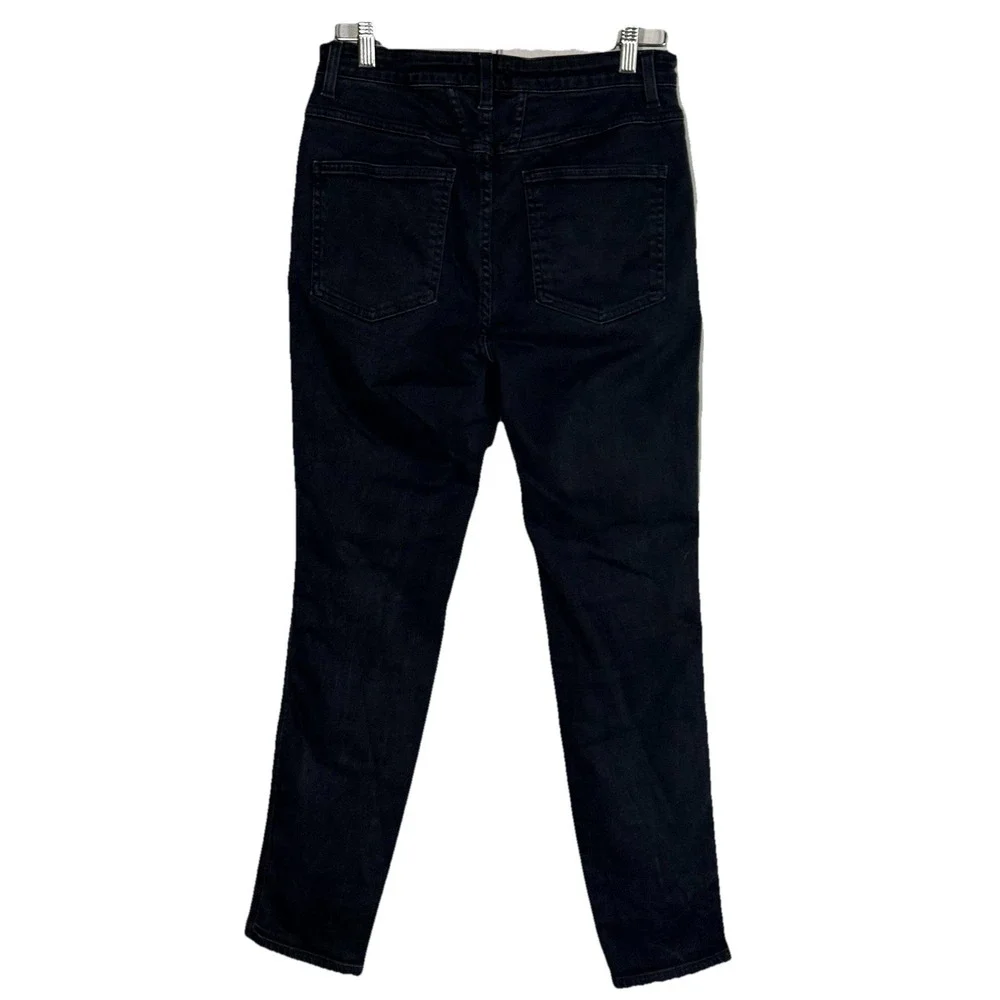 Closed tonal rise business