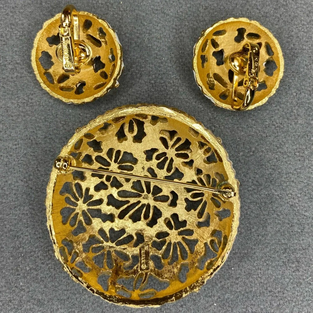 Trifari pieces they