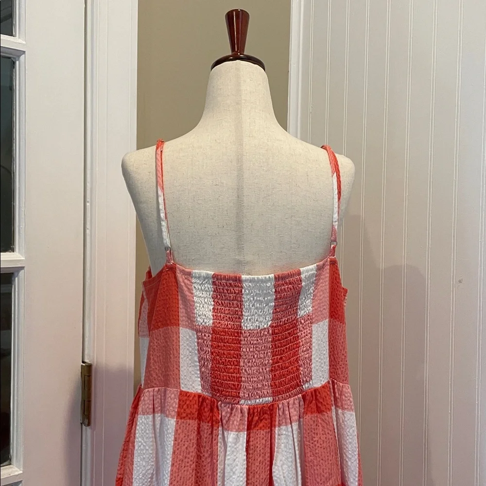 LOU & GREY Gingham Check Tiered Tank Midi Smocked Dress in Coral/White Size L