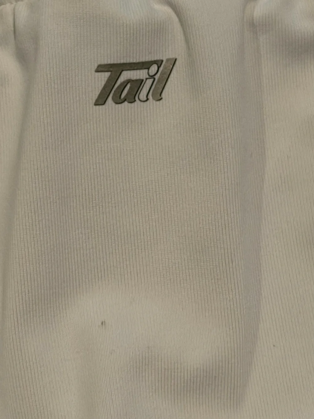 N/A nwt tail