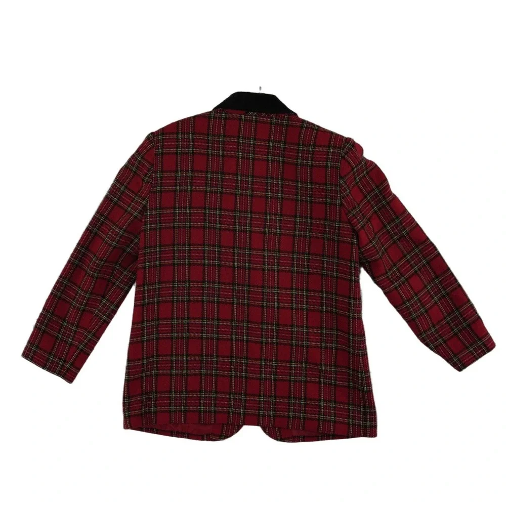 Vintage Sag Harbor Red Plaid Blazer Women's Size 8P Wool Blend Velvet Collar