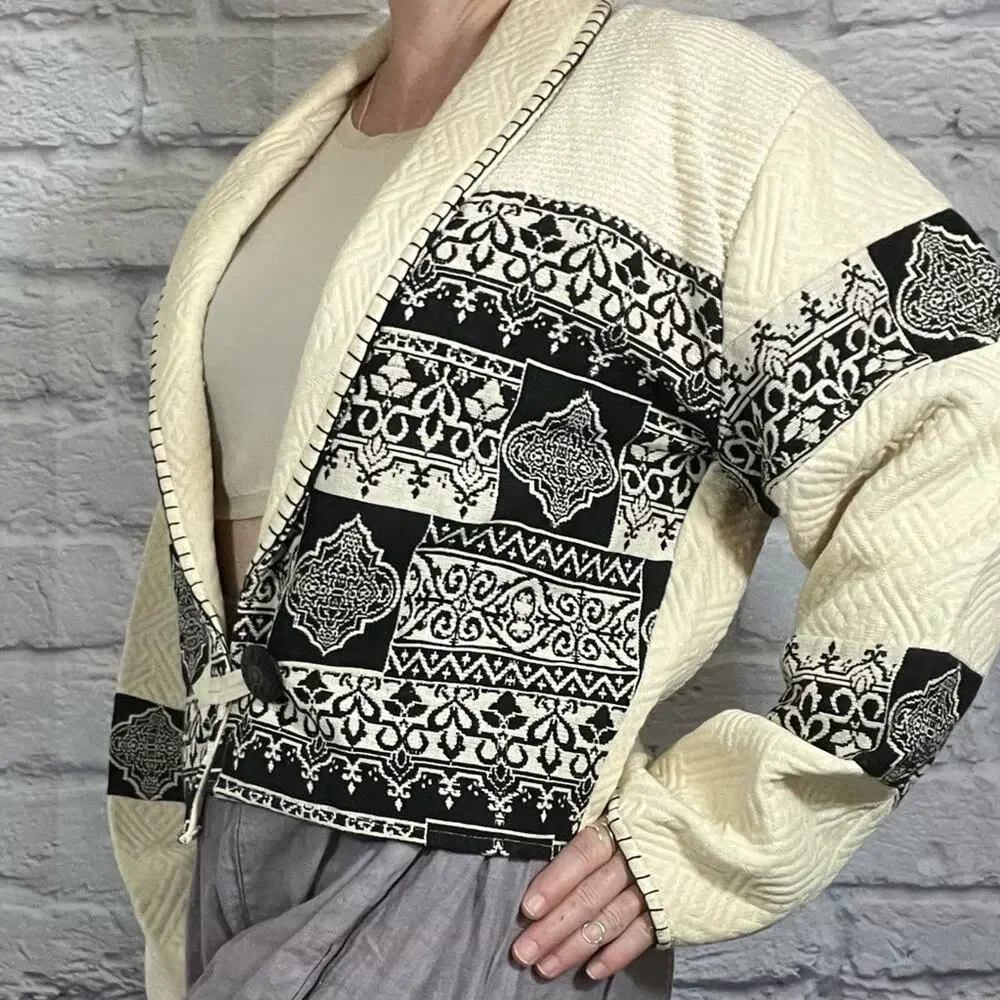 Vintage Y2K Boho Black and Cream Patterned Jacket