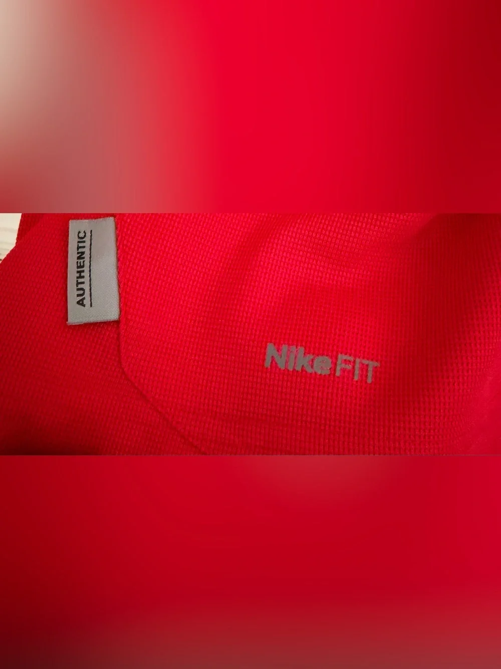 Nike 100 collar