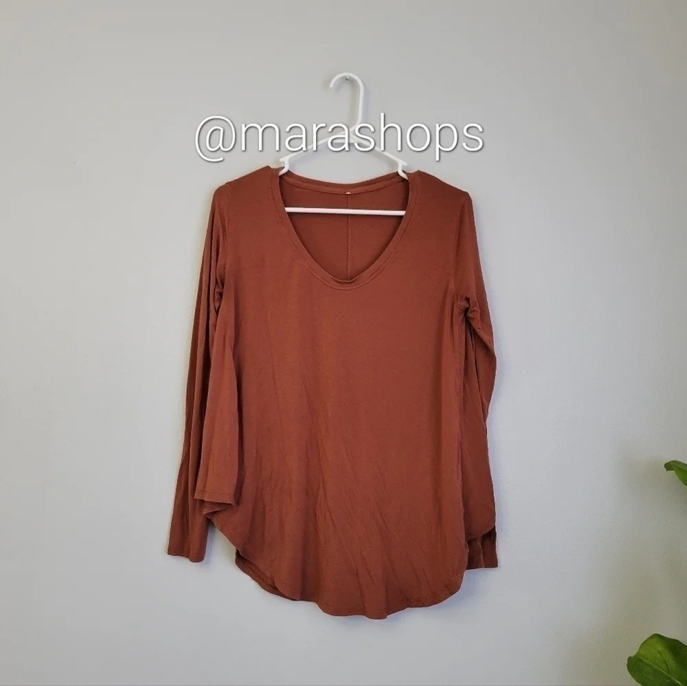 lululemon athletica worn gently