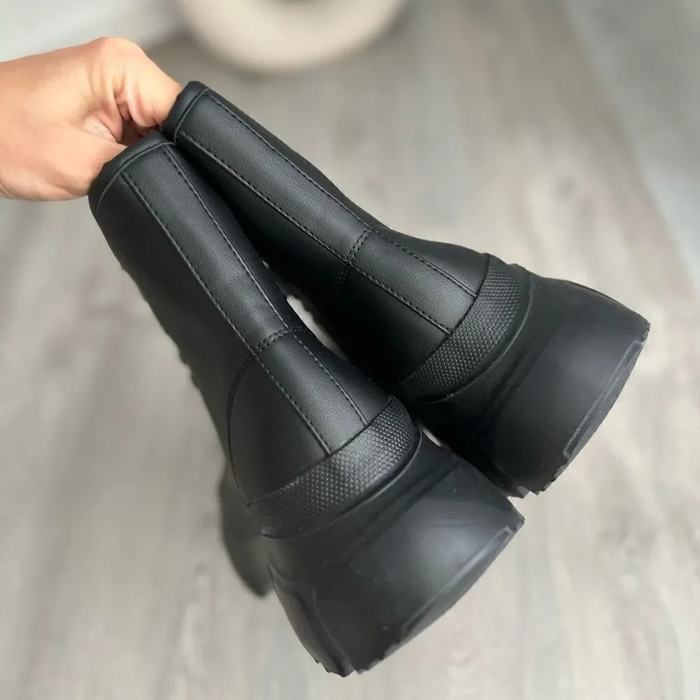 Zara threaded high