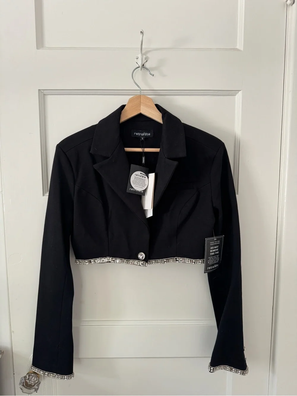 Retrofe chic cropped
