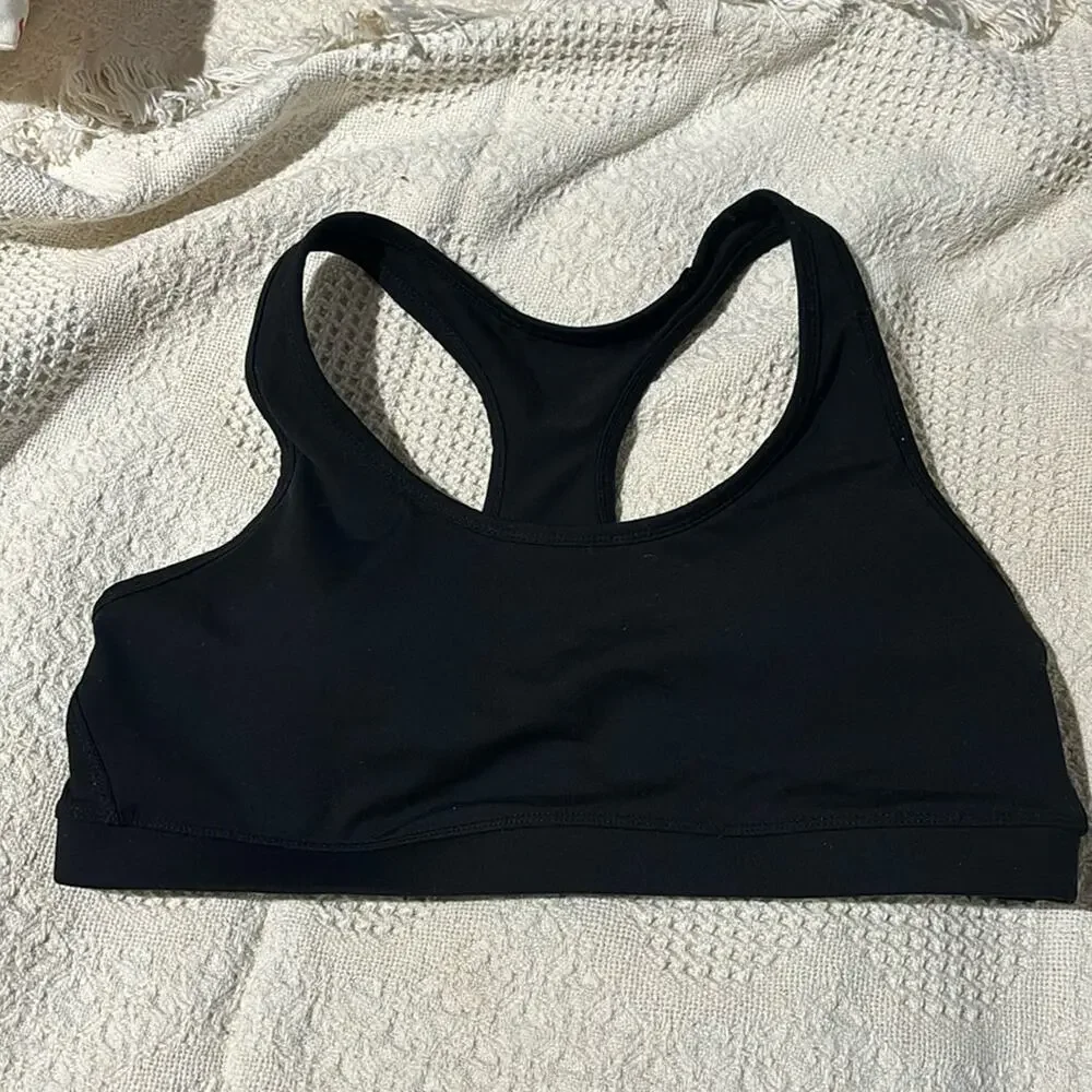 Gap fit L black racer back sports bra nwot removable pads